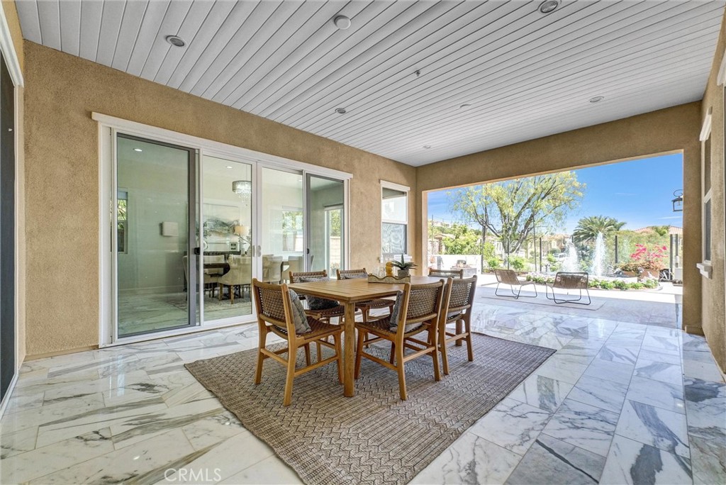 520 N Bardsdale Place