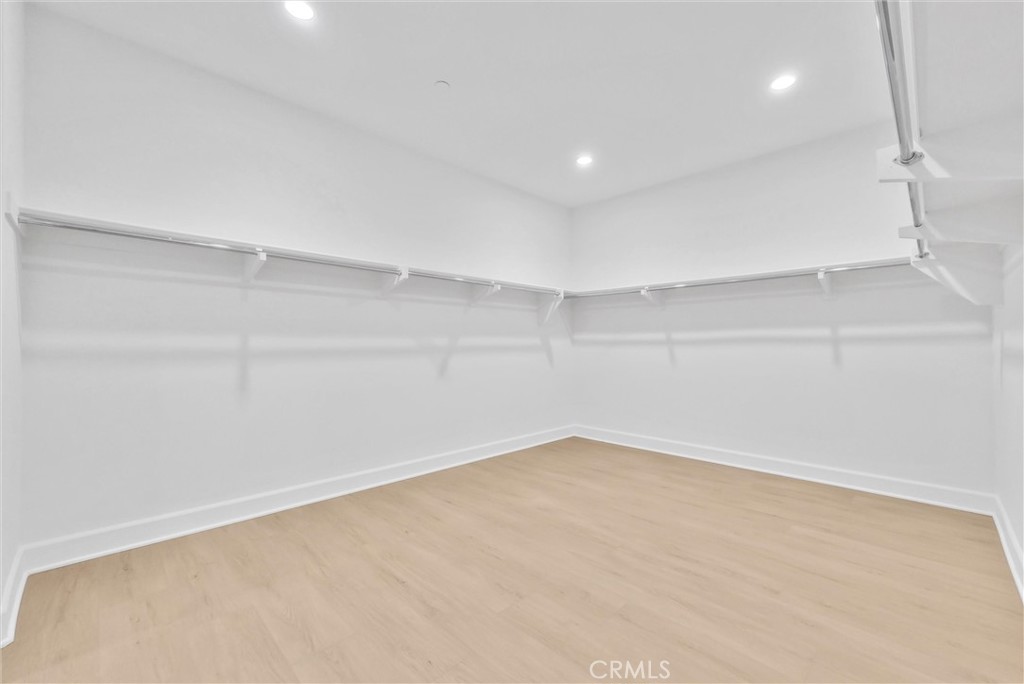 520 N Bardsdale Place