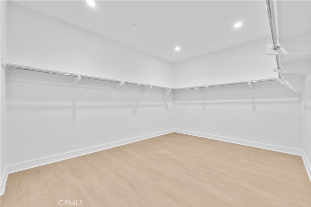 520 N Bardsdale Place