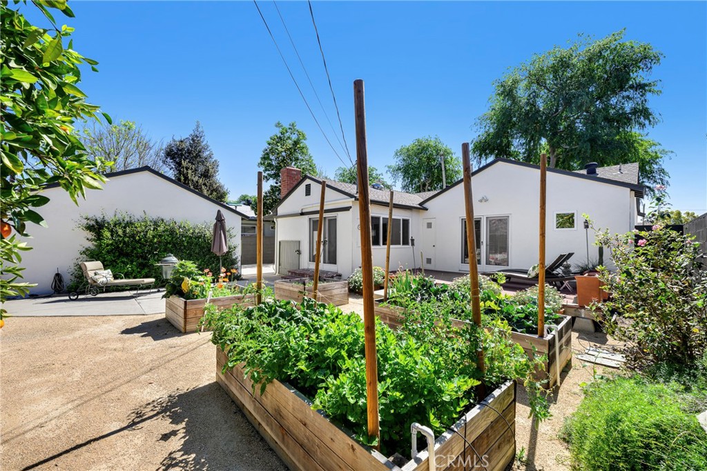 1245 Riverside Drive