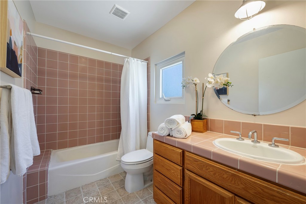 1245 Riverside Drive