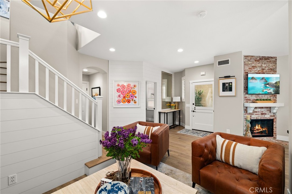 24572 Sunshine Drive