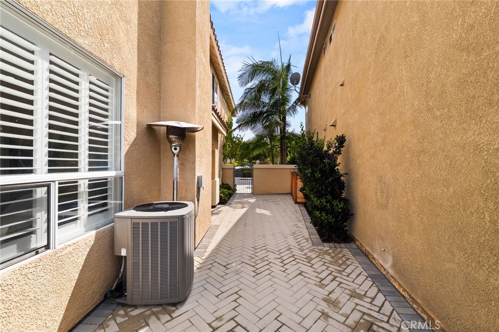 24572 Sunshine Drive