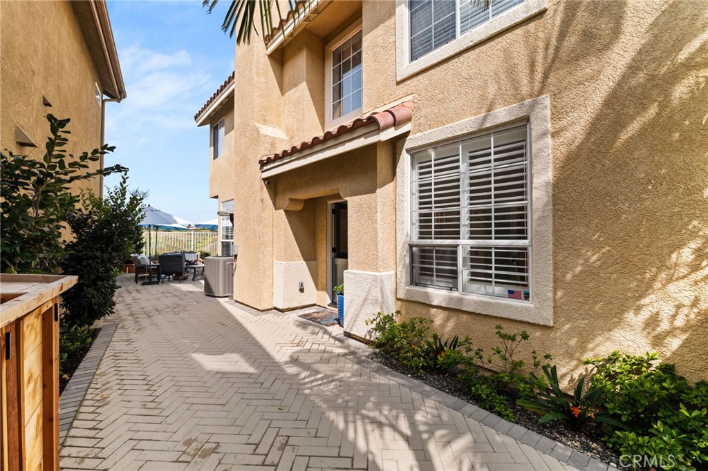 24572 Sunshine Drive