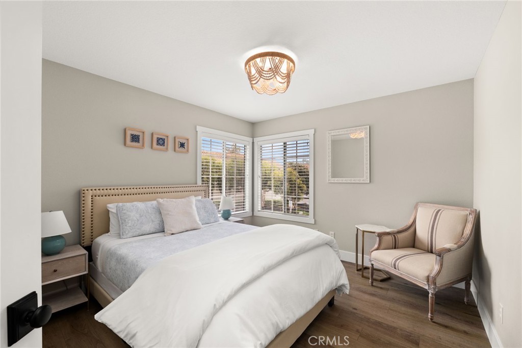 24572 Sunshine Drive