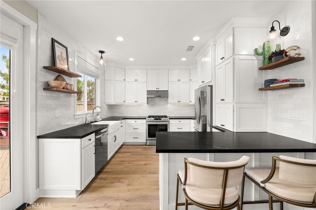 24572 Sunshine Drive