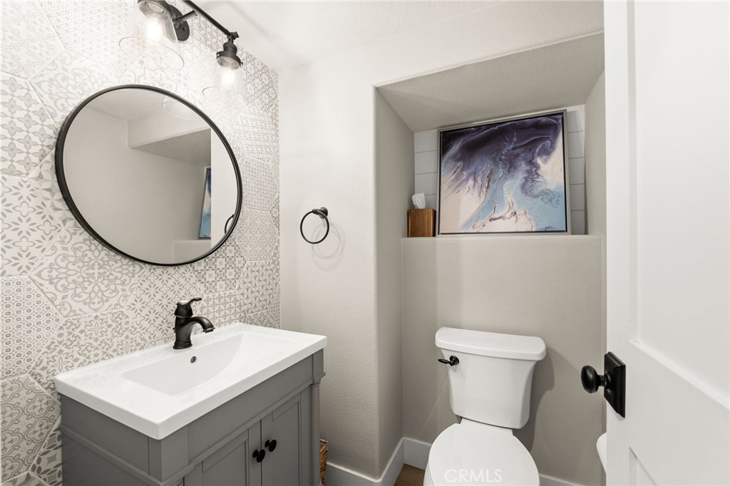 24572 Sunshine Drive