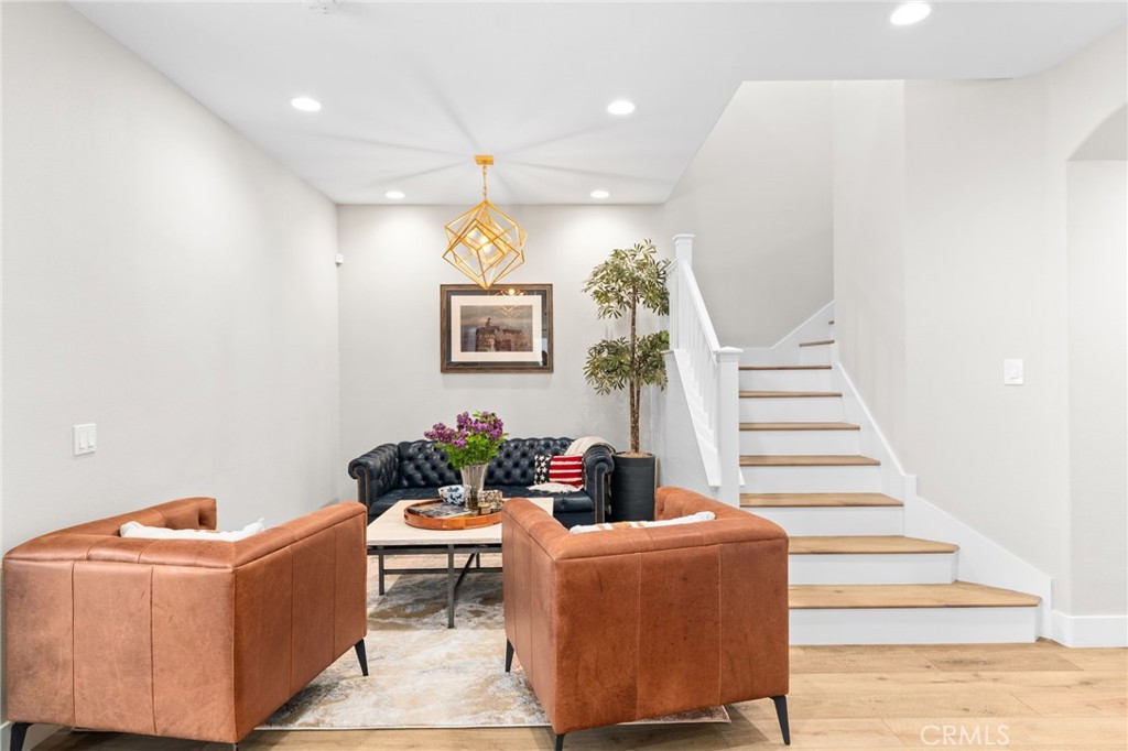 24572 Sunshine Drive