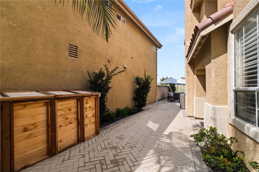 24572 Sunshine Drive