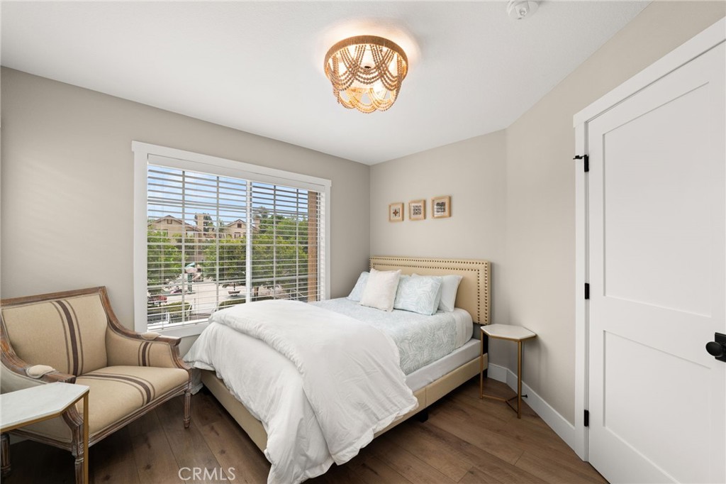 24572 Sunshine Drive