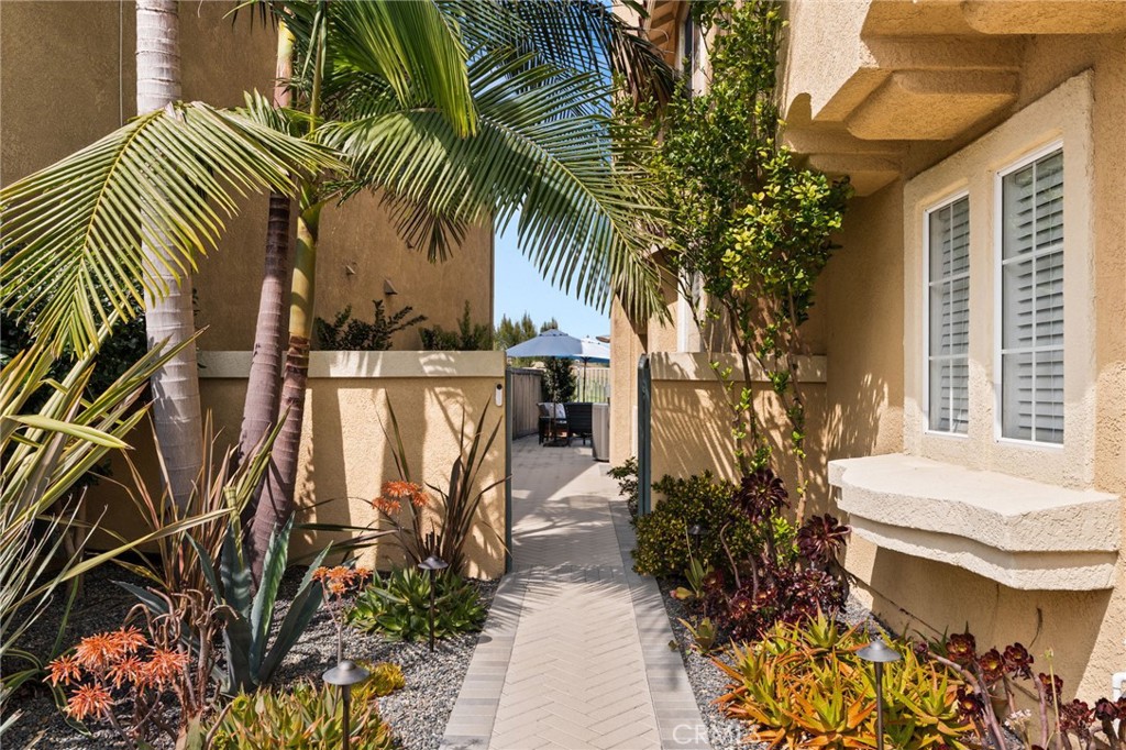 24572 Sunshine Drive