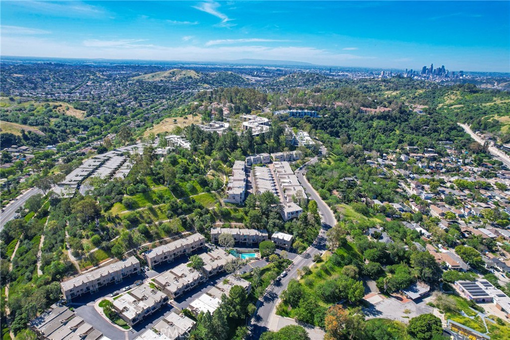 792 Portola Terrace