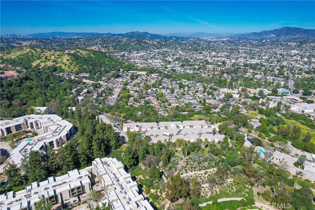792 Portola Terrace