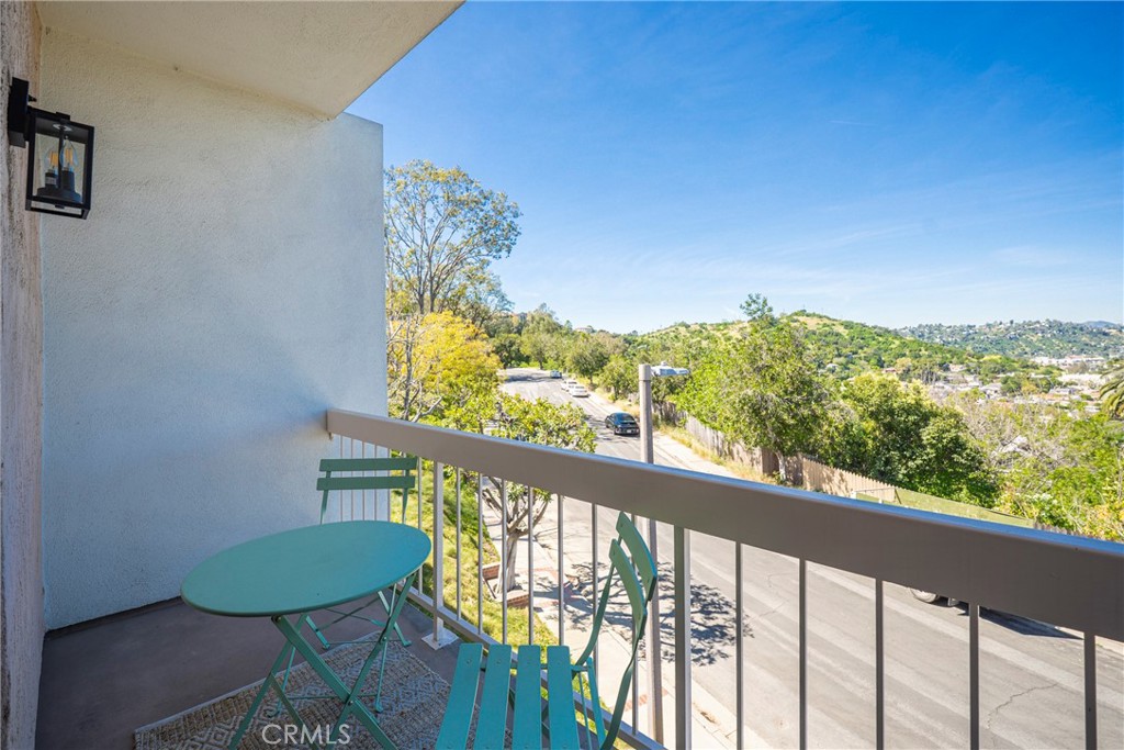 792 Portola Terrace