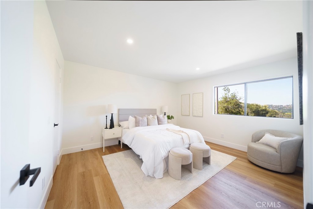 792 Portola Terrace