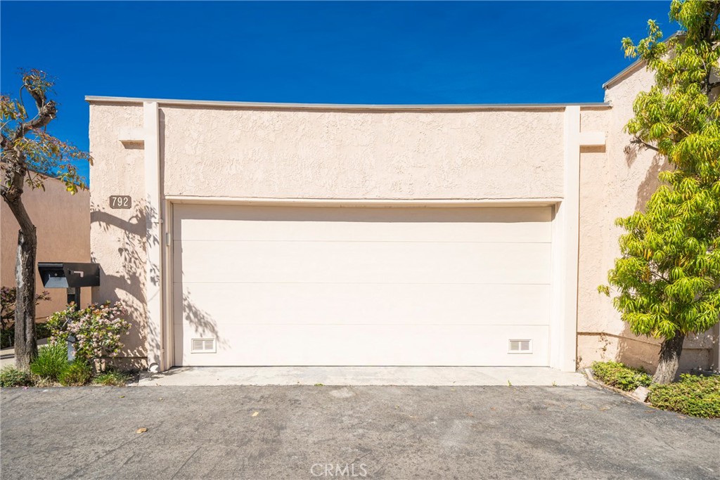 792 Portola Terrace