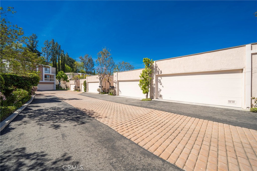 792 Portola Terrace