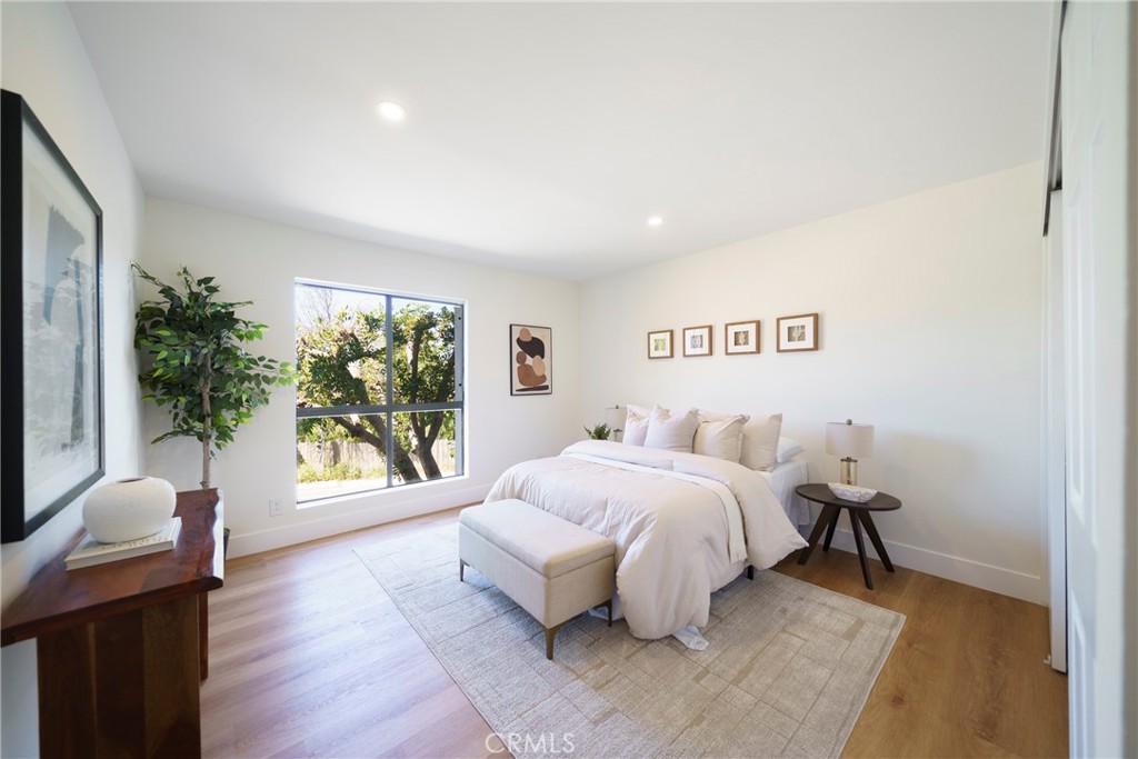 792 Portola Terrace