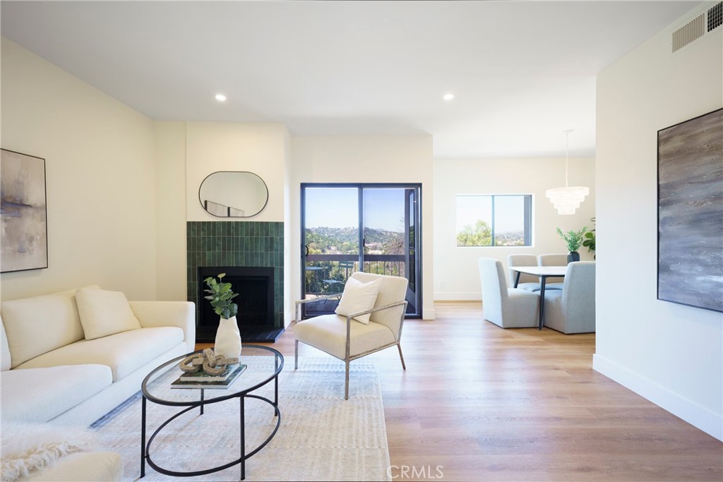 792 Portola Terrace