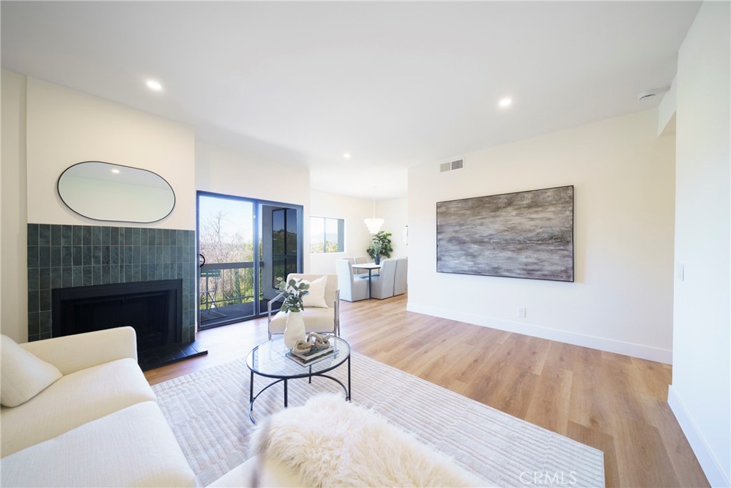 792 Portola Terrace