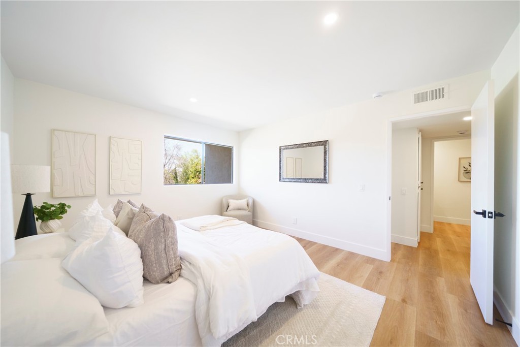 792 Portola Terrace