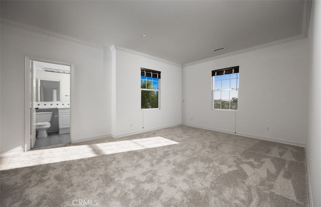 436 Tangerine Place