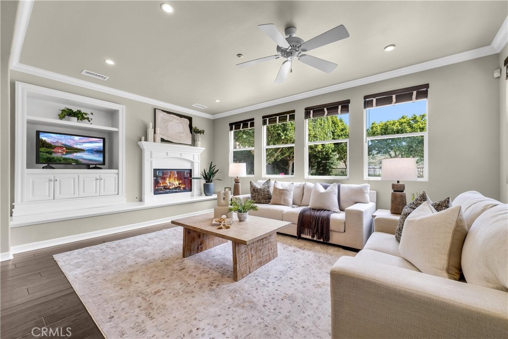 436 Tangerine Place