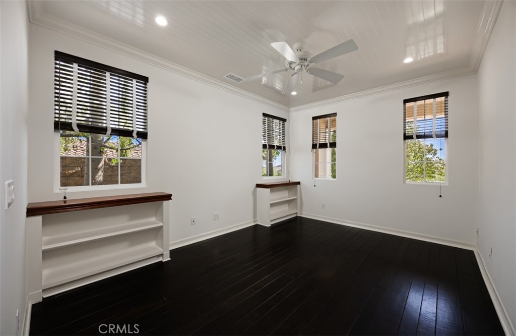 436 Tangerine Place