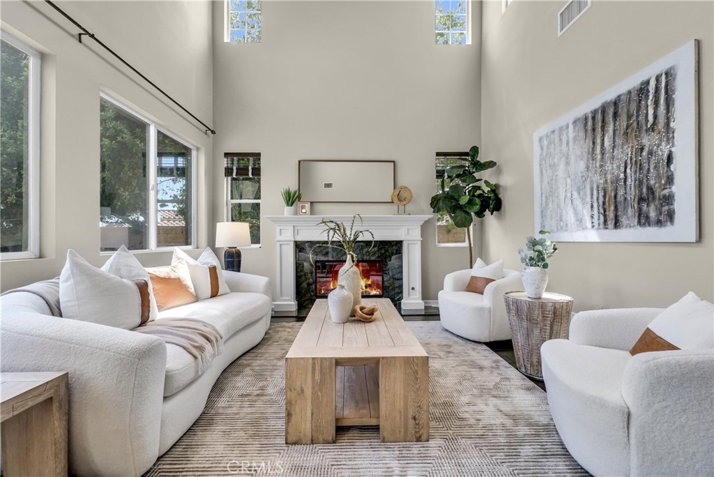 436 Tangerine Place