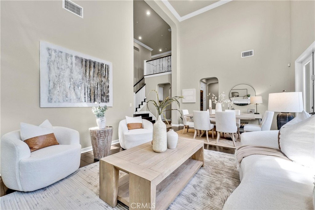 436 Tangerine Place