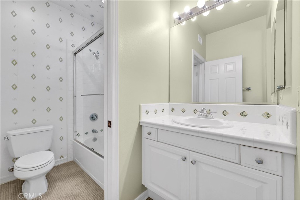 436 Tangerine Place
