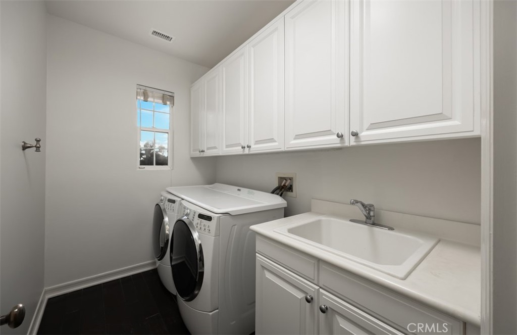 436 Tangerine Place
