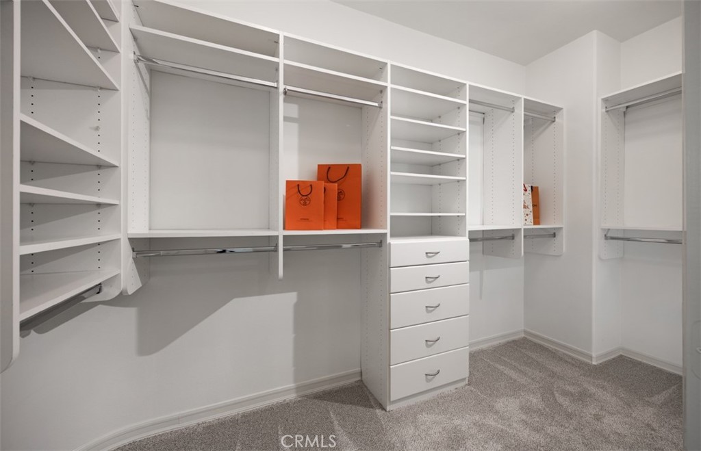 436 Tangerine Place