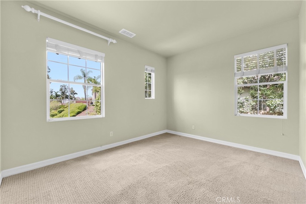 436 Tangerine Place