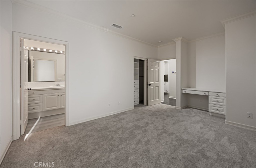 436 Tangerine Place