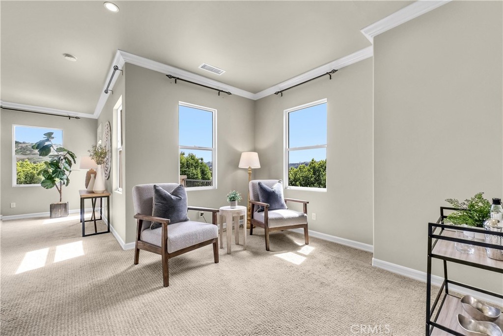 436 Tangerine Place