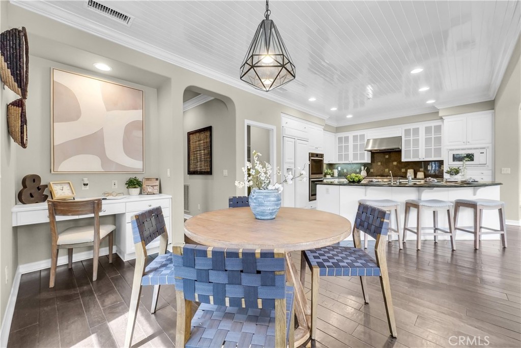 436 Tangerine Place