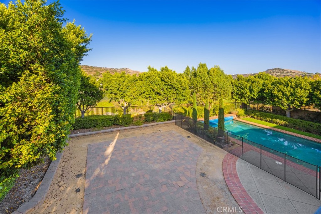 436 Tangerine Place