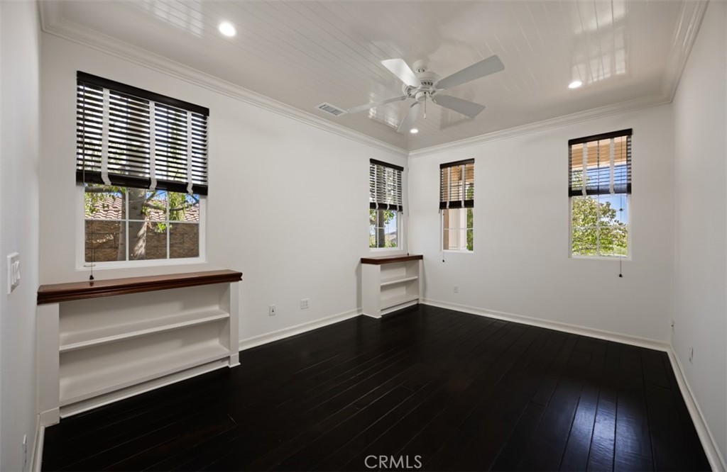 436 Tangerine Place