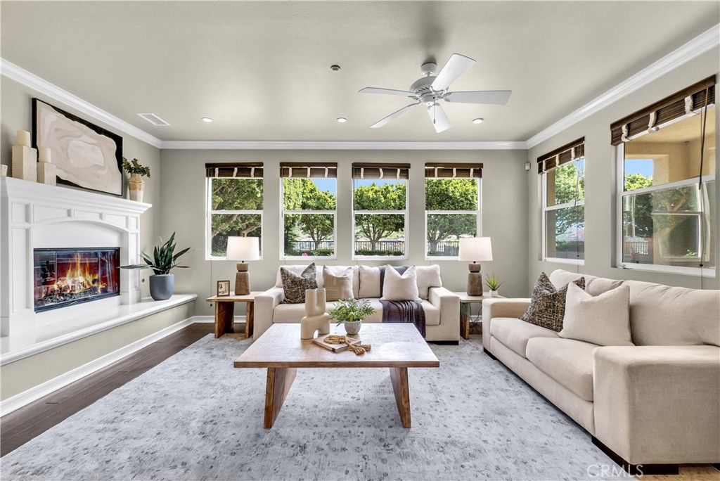 436 Tangerine Place