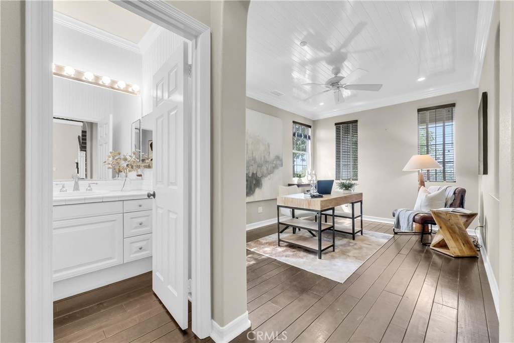 436 Tangerine Place