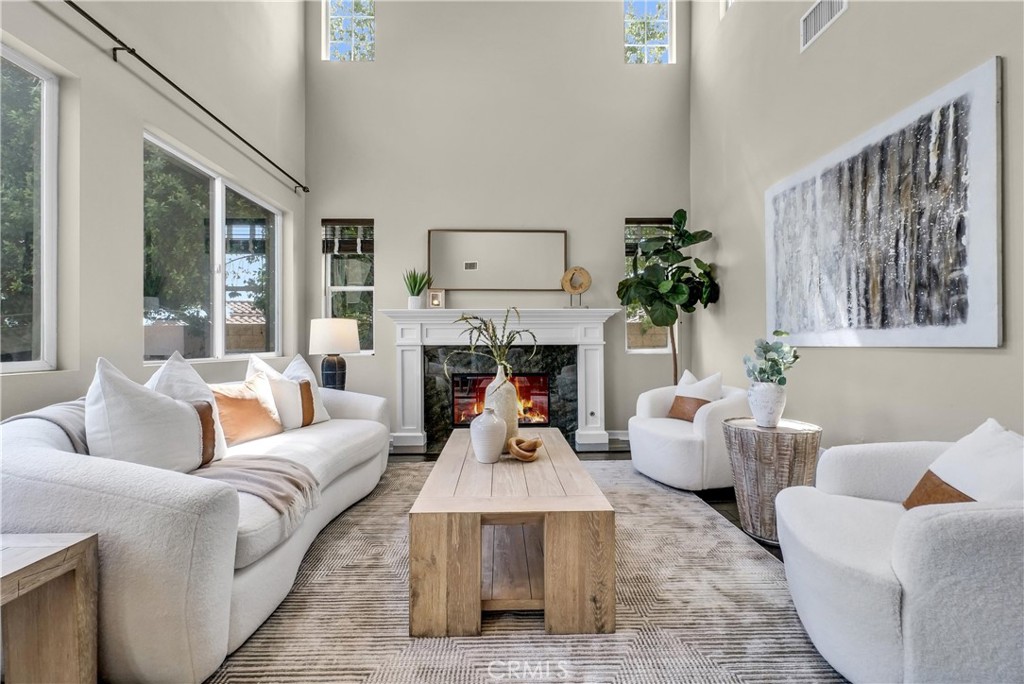 436 Tangerine Place