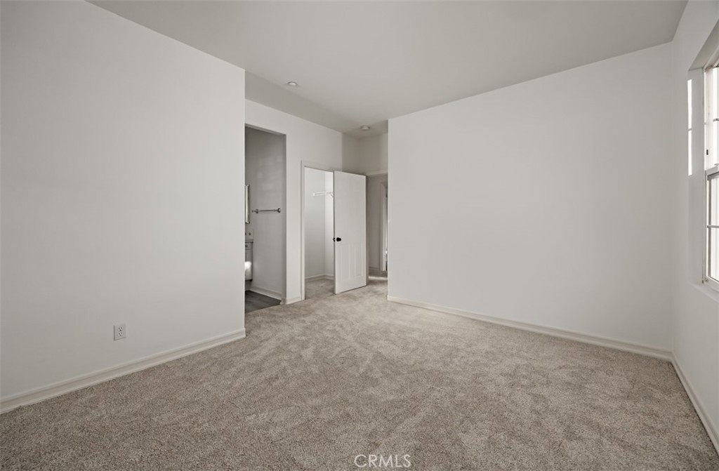 436 Tangerine Place