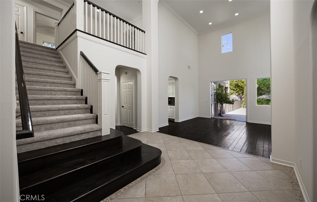 436 Tangerine Place