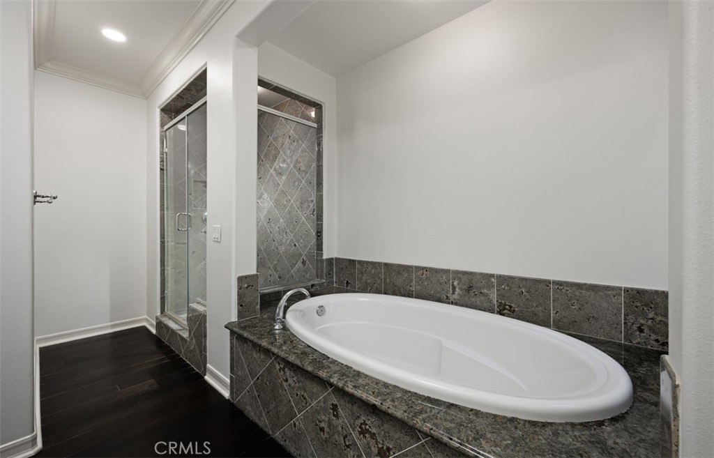 436 Tangerine Place