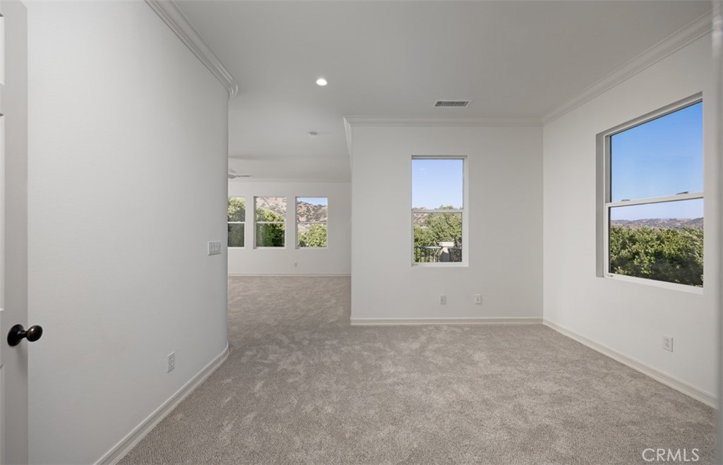 436 Tangerine Place
