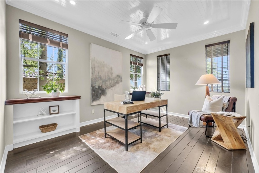 436 Tangerine Place