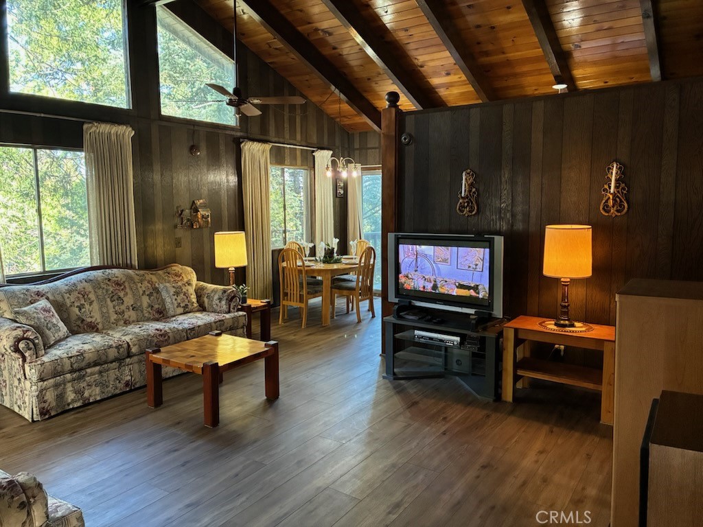 23992 Lakeview Dr.