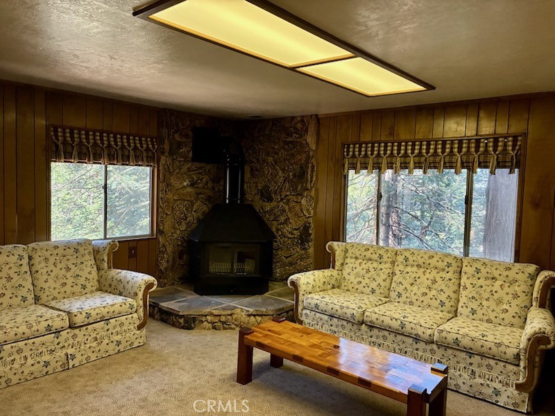 23992 Lakeview Dr.