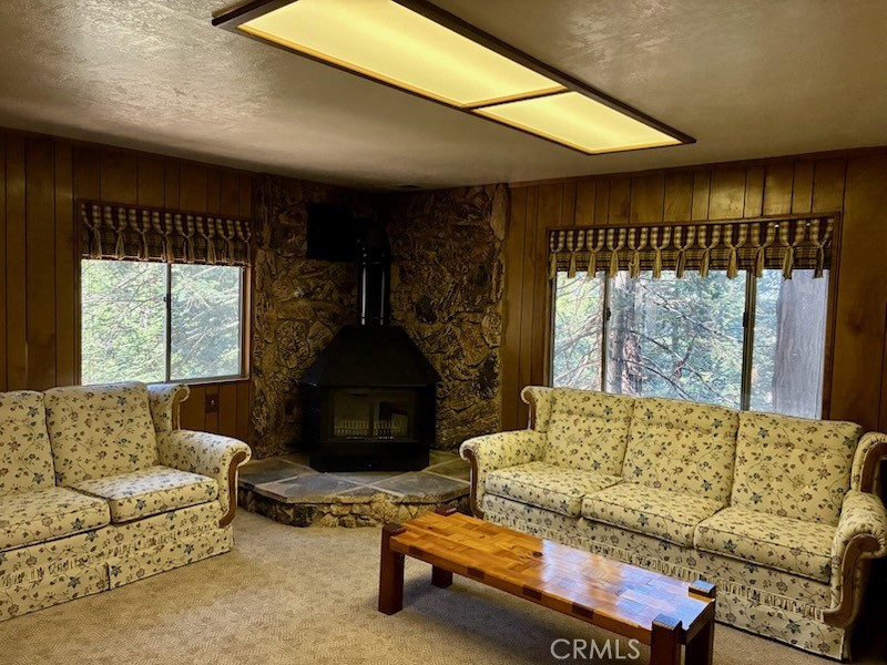 23992 Lakeview Dr.